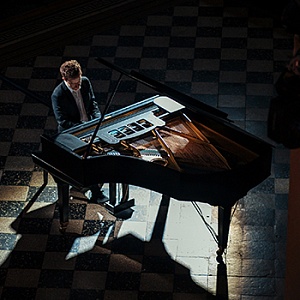 Rosbank. The present